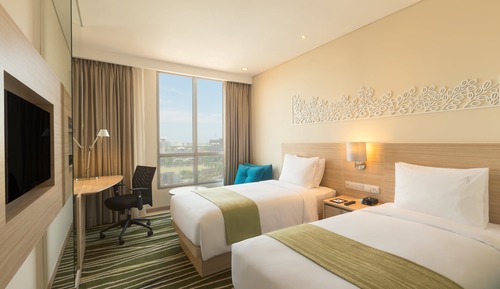Standard Room, 2 Twin Beds, City View