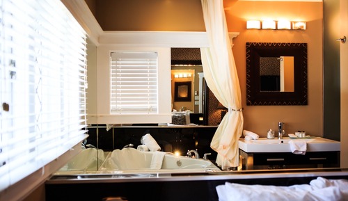 Jelly Bean Row Suite