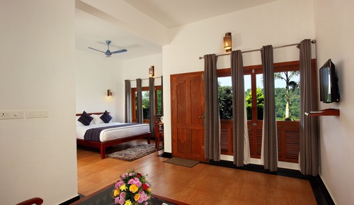 Lake View Exotic