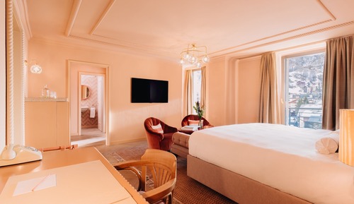 Junior Suite with Matterhorn view
