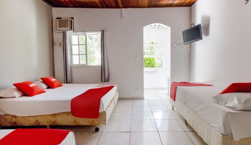 Quadruple Room (1 Double bed + 2 Single beds)