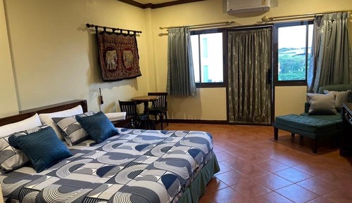Superior Double Room, 1 King Bed, Balcony, City View