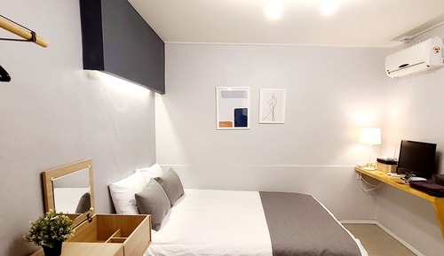Studio Double Room