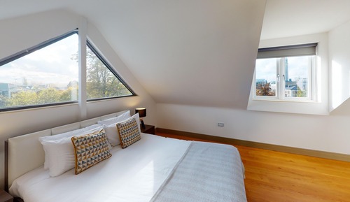 Superior Two Bedroom Apartment