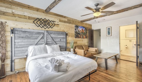 Apartment (1 Bedroom)