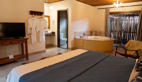Romantic Double Room, 1 King Bed, Fireplace, Garden View