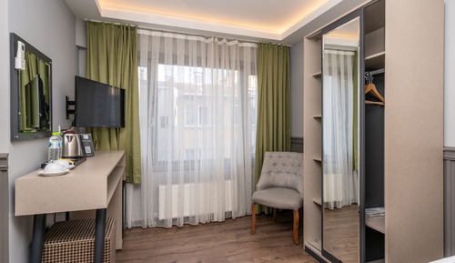 Deluxe Room, 1 Bedroom, City View