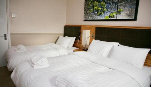 Suite, Ensuite
