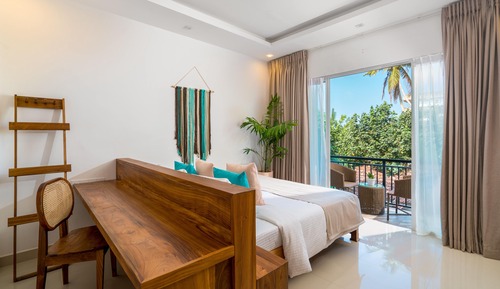 Deluxe Double Room, Garden View