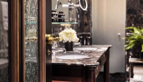 Signature Suite (91) Archibald)