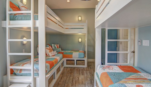 Apartment (3 Bedrooms)