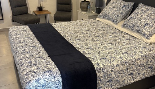Deluxe Suite, Ensuite