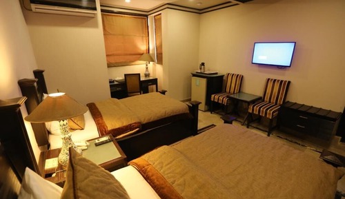 Deluxe Triple Room