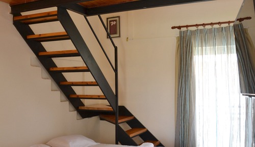 Comfort Duplex, 2 Bedrooms, Courtyard View