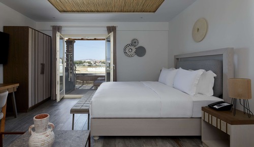 King Junior Suite with Private Outdoor Hot Tub