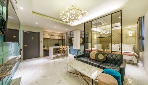 Room (VIP)