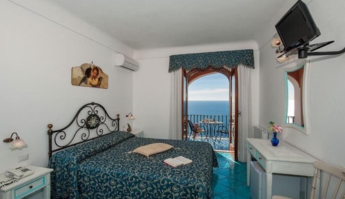 Panoramic Triple Room, Sea View