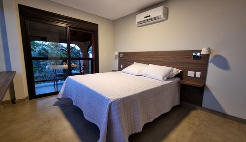 Grand Double Room, Partial Ocean View