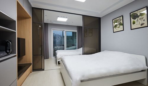 Family Twin Room