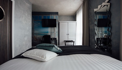 Deluxe Double Room, Jetted Tub