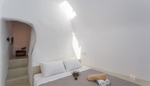 The Volcano Cave House