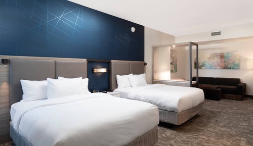 Suite, Multiple Beds