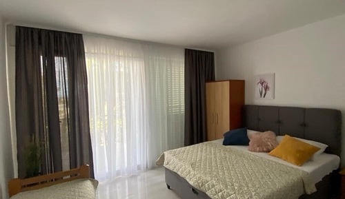 Comfort studio with terrace and sea view A5