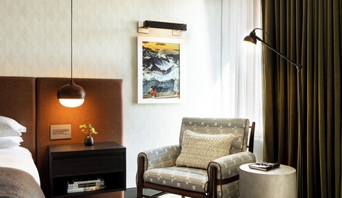 Premium Room, 1 King Bed, Mountain View