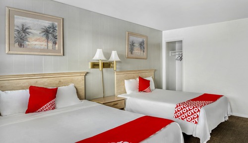 Room, 2 Queen Beds