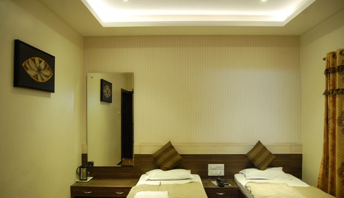 Deluxe AC Room