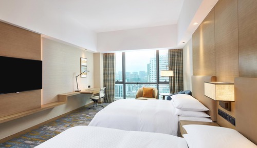 Room, 2 Queen Beds, City View