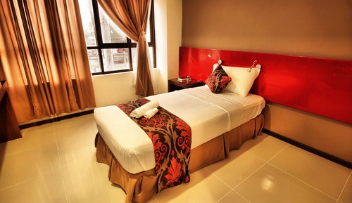Single Deluxe Room