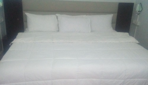 Deluxe Room, 1 King Bed