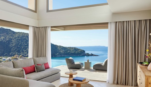 Maisonette Suite Sea View with Private Pool