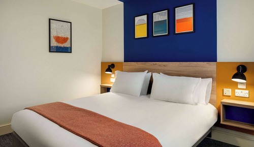 Room (Accessible King)