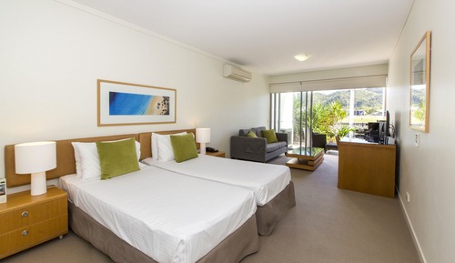 Hotel Superior - Weekly Housekeeping