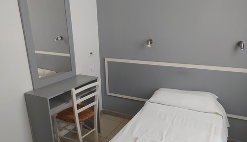 Economy Single Room