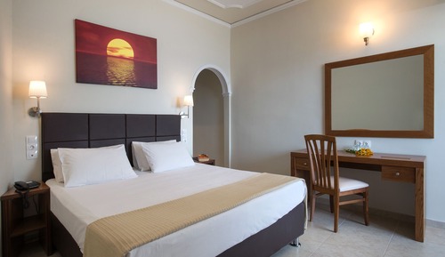 Superior Double or Twin Room, Terrace, Sea View