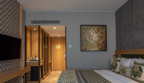 Room, 1 King Bed, Balcony
