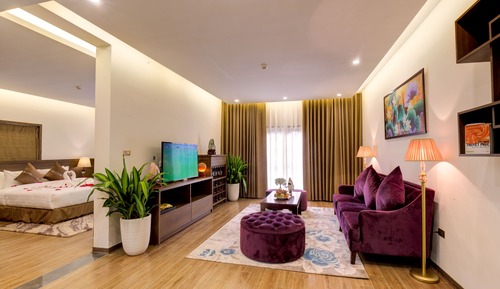 Executive Suite, Mountain View