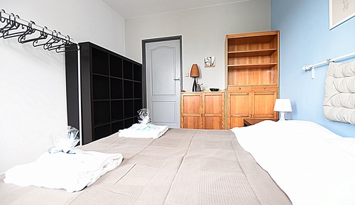 Double Room, 1 Double Bed, Shared Bathroom ('2')