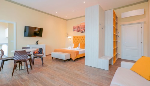 Deluxe Apartment, 1 Bedroom, Hill View (S.Luca)