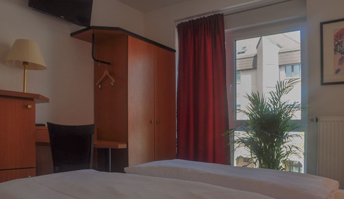 Classic Double Room