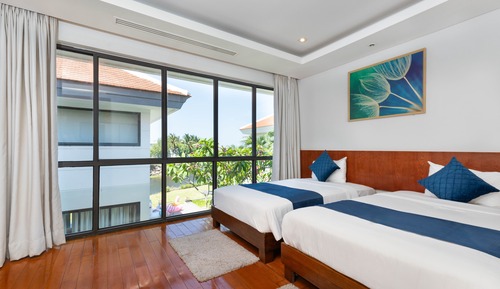 4 Bedroom Deluxe Villa, Partial Sea View