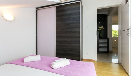 Apartment (Two-Bedroom Apartment with Balcony)