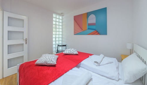 Apartment (18)