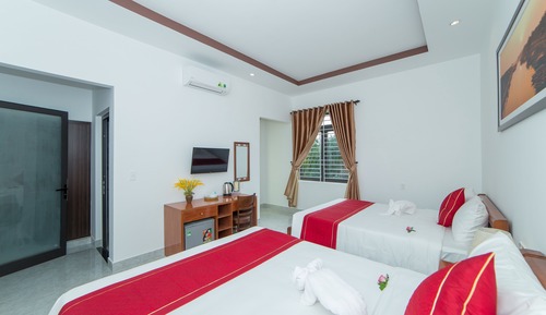 Deluxe Twin Room, Pool View