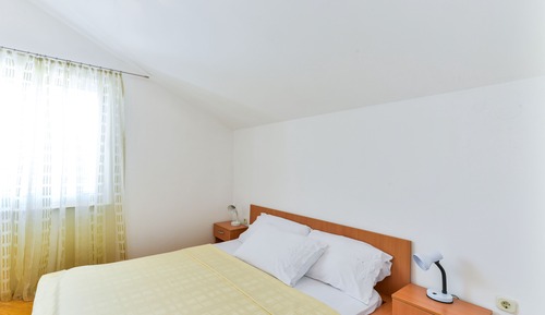 Apartment (A1)