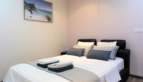 Luxury Apartment, 2 Bedrooms, Sea View (Sage)