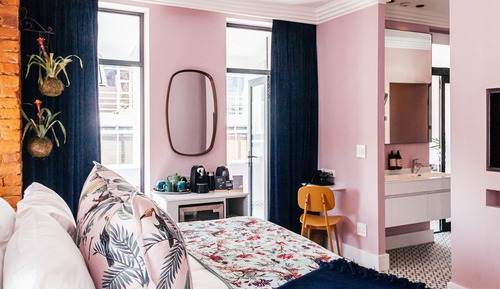 Premier Room